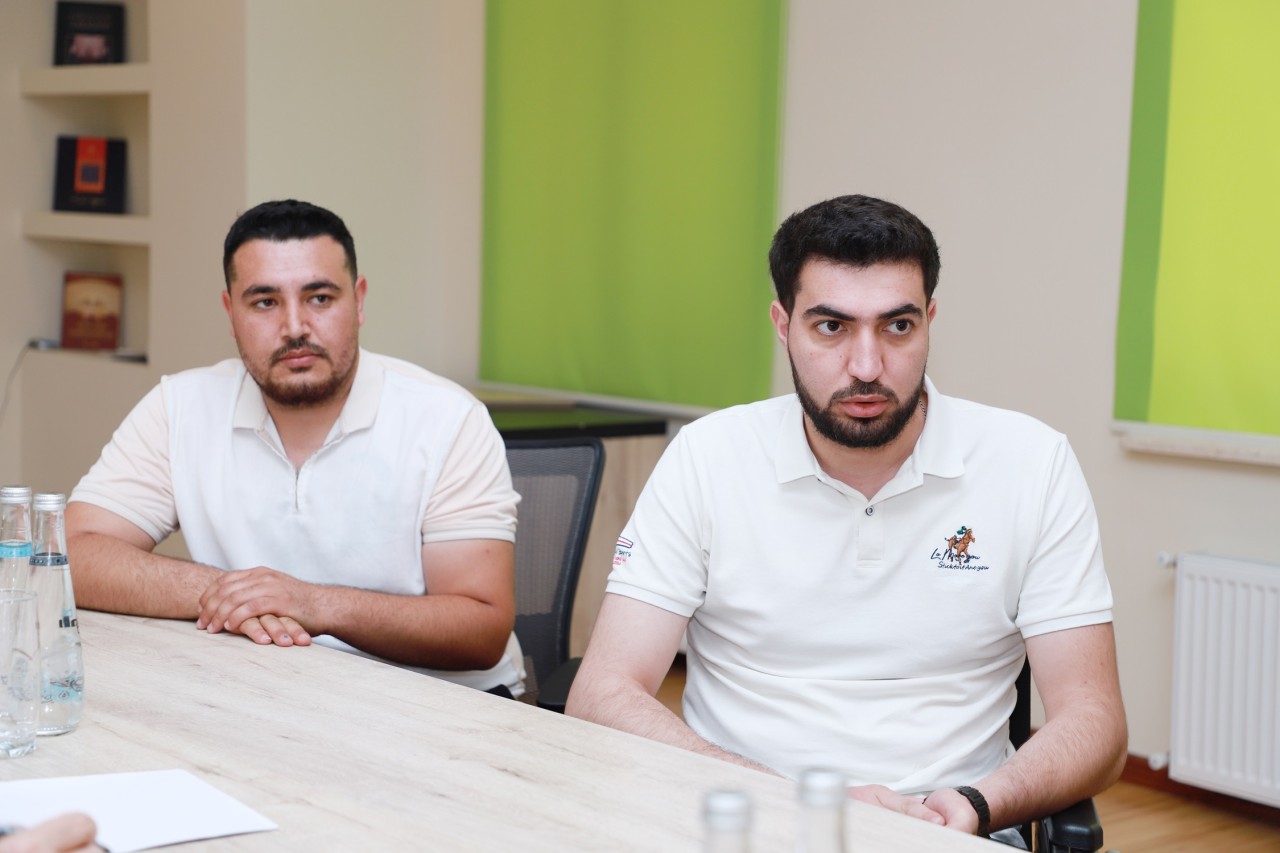 Mürsəl İbrahimov Tovuzda vətəndaşların problemlərini dinlədi - FOTOLAR